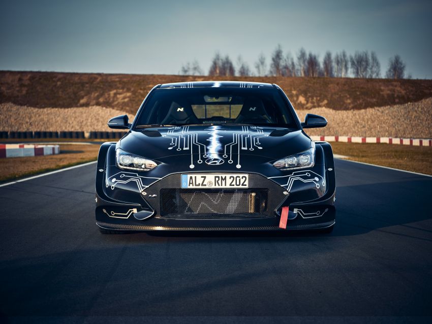 Hyundai RM20e electric prototype unveiled – 810 hp/960 Nm, 0-200 km/h in 9.88 s; 250 km/h top speed 1184095
