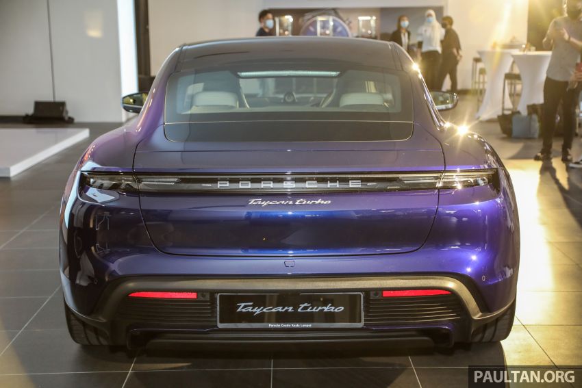 Porsche Taycan tiba di Malaysia – tiga varian, harga RM725k – RM1.2 juta, jarak gerak hingga 464 km 1178489