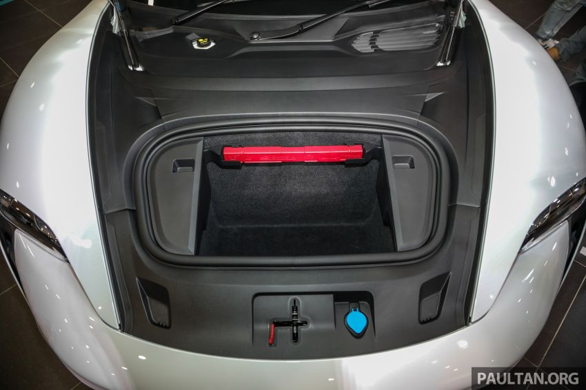 Porsche Taycan tiba di Malaysia – tiga varian, harga RM725k – RM1.2 juta, jarak gerak hingga 464 km 1178541