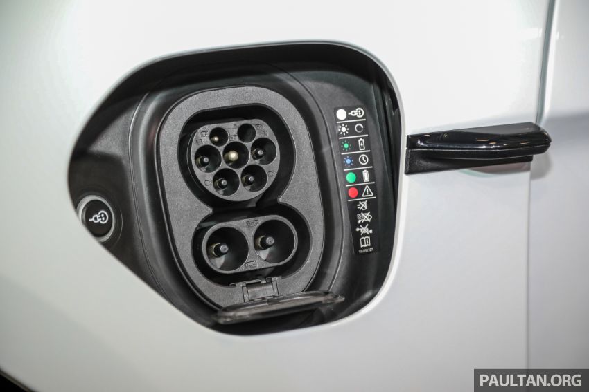 Porsche Taycan tiba di Malaysia – tiga varian, harga RM725k – RM1.2 juta, jarak gerak hingga 464 km 1178548