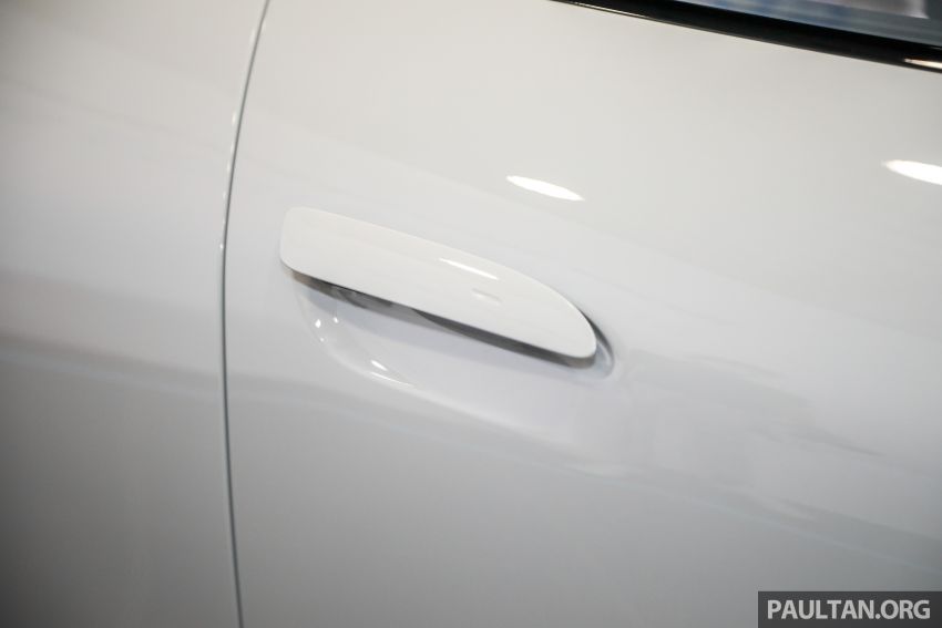 Porsche Taycan tiba di Malaysia – tiga varian, harga RM725k – RM1.2 juta, jarak gerak hingga 464 km 1178554