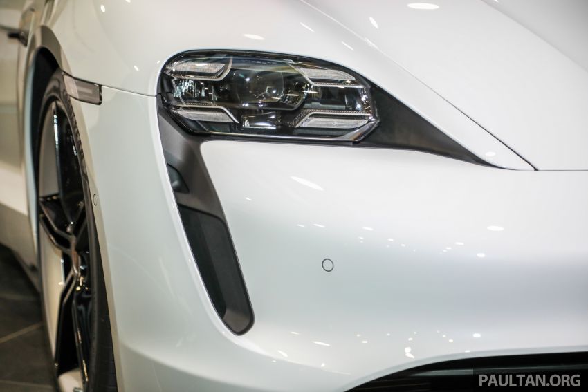 Porsche Taycan tiba di Malaysia – tiga varian, harga RM725k – RM1.2 juta, jarak gerak hingga 464 km 1178527