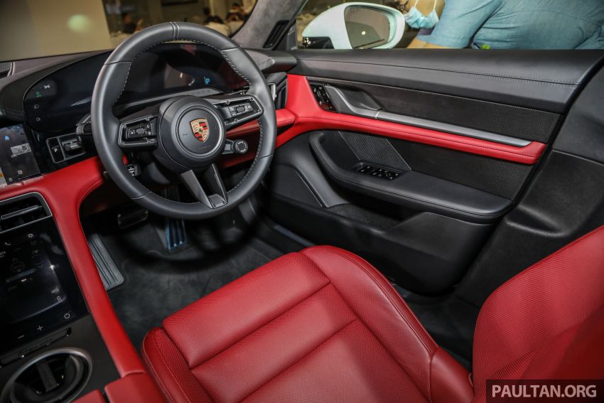 Porsche Taycan tiba di Malaysia – tiga varian, harga RM725k – RM1.2 juta, jarak gerak hingga 464 km 1178615