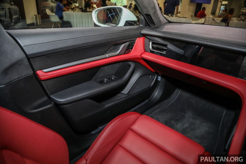 Porsche Taycan tiba di Malaysia – tiga varian, harga RM725k – RM1.2 juta, jarak gerak hingga 464 km 1178618