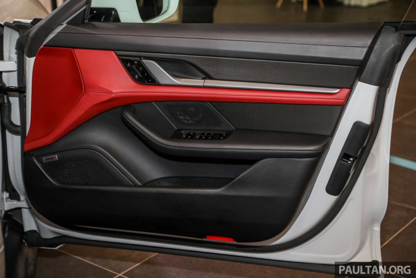 Porsche Taycan tiba di Malaysia – tiga varian, harga RM725k – RM1.2 juta, jarak gerak hingga 464 km 1178620