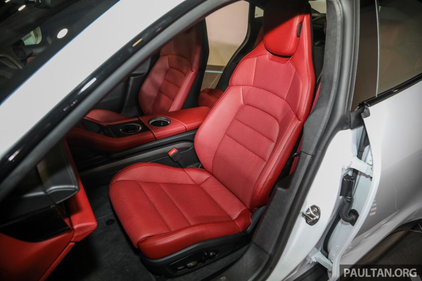 Porsche Taycan tiba di Malaysia – tiga varian, harga RM725k – RM1.2 juta, jarak gerak hingga 464 km 1178641