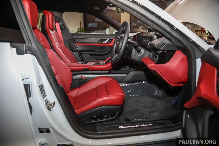 Porsche Taycan tiba di Malaysia – tiga varian, harga RM725k – RM1.2 juta, jarak gerak hingga 464 km 1178642