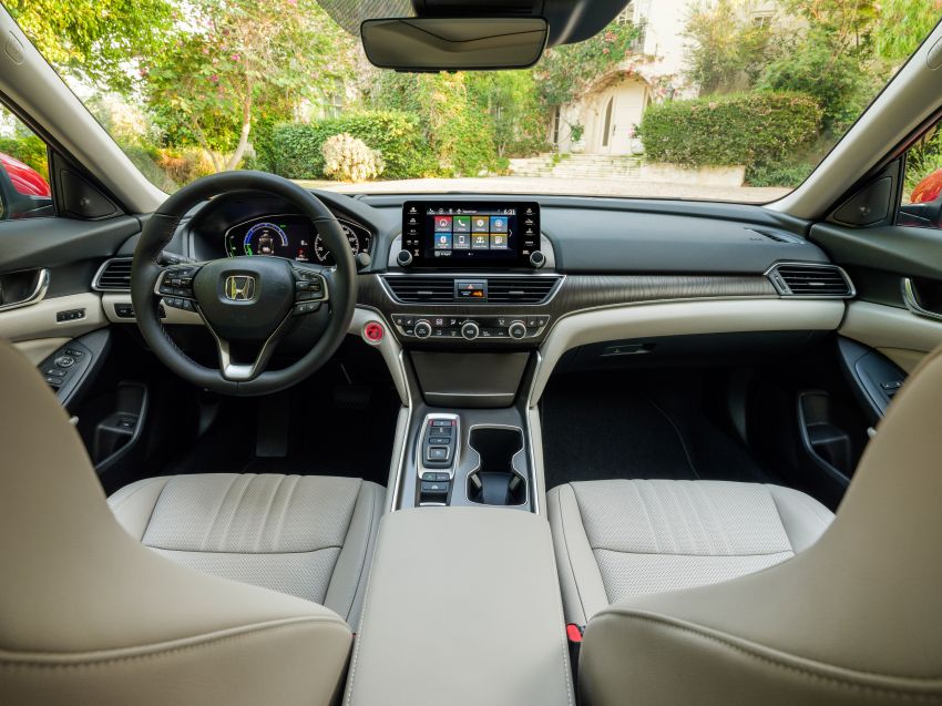 2021 Honda Accord facelift debuts in the United States with updated styling and revised list of equipment 1191522