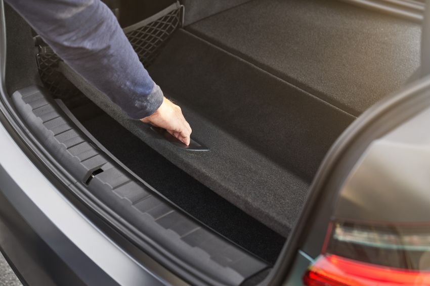 REVIEW: G20 BMW 330e M Sport – ever-present cake 1196532