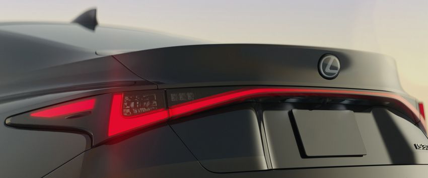 2021 Lexus IS facelift launched in Thailand – hybrid powertrain only; three trim levels; priced from RM362k 1219441