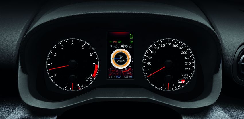 Toyota GR Yaris kini di M’sia, RM299k untuk jentera rali jalan raya sentuhan Tommi Makinen, hanya 200 unit! 1225442