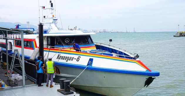 Penang ferry 50% discount for two-wheelers extended, now till Dec 31 – RM1 for bikes, 70 sen for bicycles