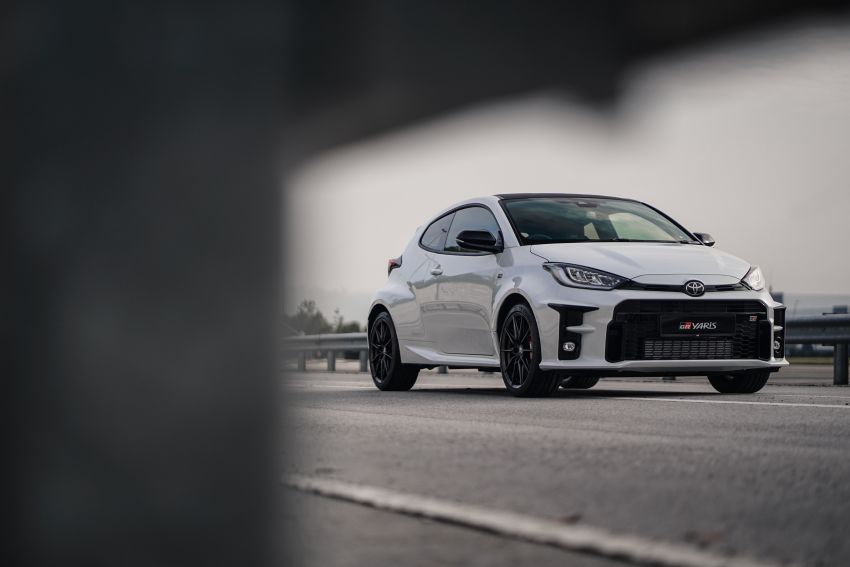 Toyota GR Yaris kini di M’sia, RM299k untuk jentera rali jalan raya sentuhan Tommi Makinen, hanya 200 unit! 1225331