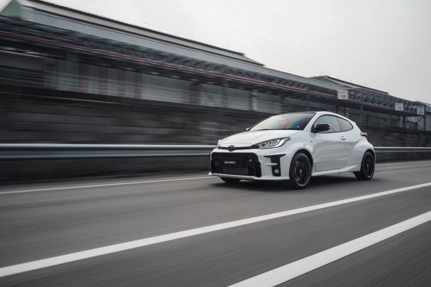 Toyota GR Yaris kini di M’sia, RM299k untuk jentera rali jalan raya sentuhan Tommi Makinen, hanya 200 unit! 1225360