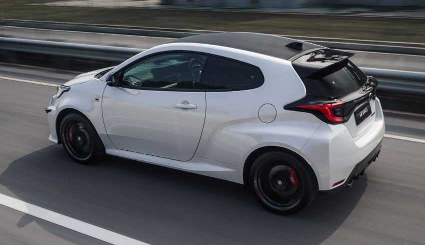 Toyota GR Yaris kini di M’sia, RM299k untuk jentera rali jalan raya sentuhan Tommi Makinen, hanya 200 unit! 1225377