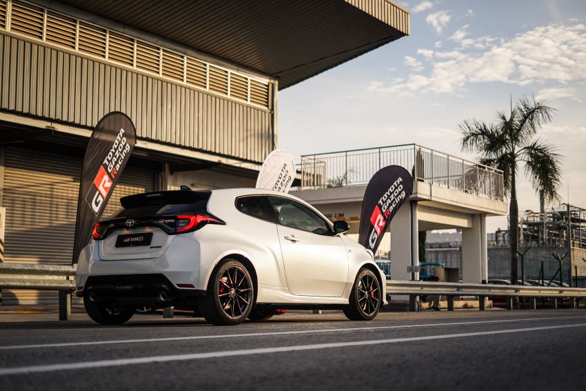 Toyota GR Yaris kini di M’sia, RM299k untuk jentera rali jalan raya sentuhan Tommi Makinen, hanya 200 unit! 1225398