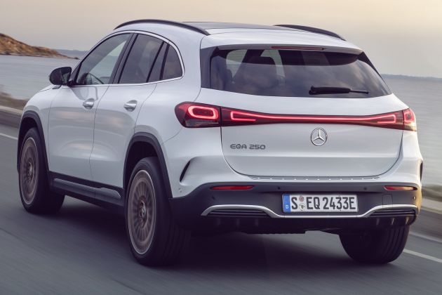Mercedes-Benz EQA revealed – electric GLA with 190 PS, 375 Nm, 0-100 km/h in 8.9 secs, 426 km range
