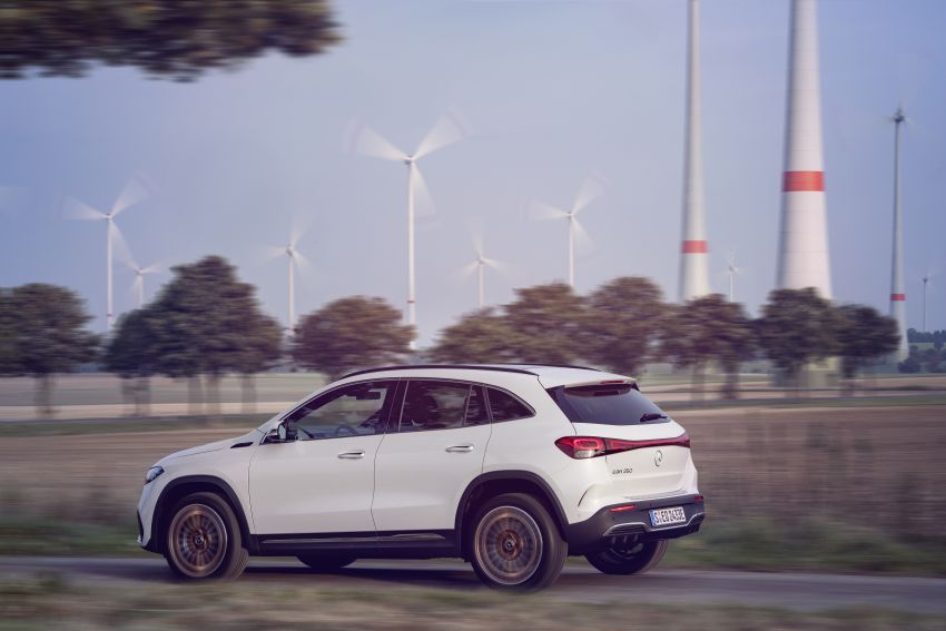 Mercedes-Benz EQA revealed – electric GLA with 190 PS, 375 Nm, 0-100 km/h in 8.9 secs, 426 km range 1237373