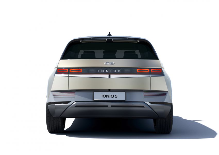 Hyundai Ioniq 5 didedah – crossover elektrik dengan rekaan tajam, tork hingga 605 Nm, jarak gerak 480 km 1253051
