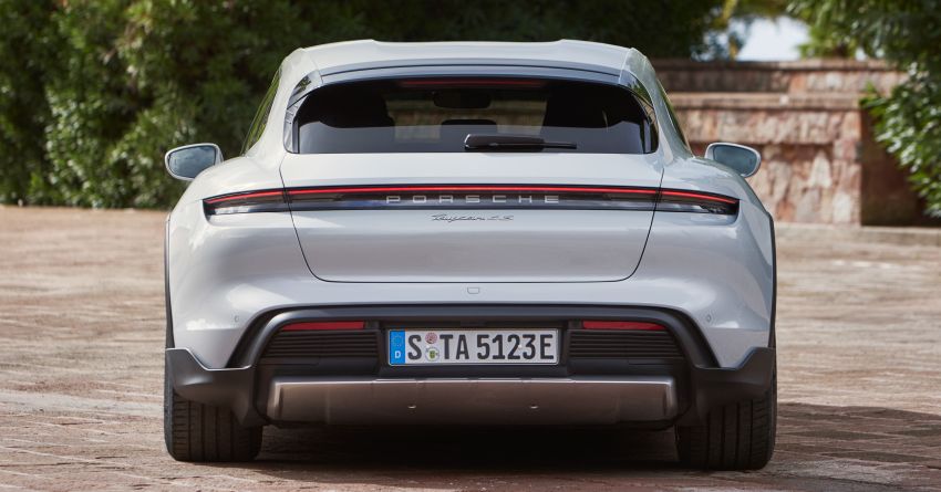 Porsche Taycan Cross Turismo diperkenal – ruang lebih luas, boleh offroad ringan, kuasa hingga 761 PS 1258697
