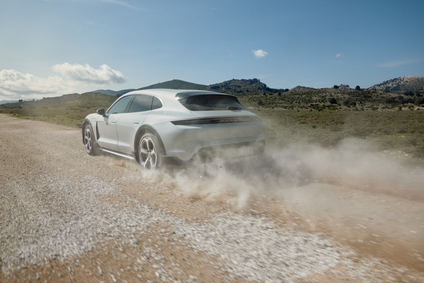 Porsche Taycan Cross Turismo diperkenal – ruang lebih luas, boleh offroad ringan, kuasa hingga 761 PS 1258712