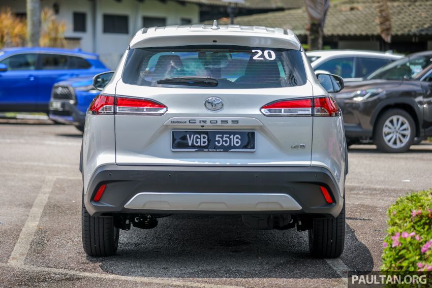 Toyota Corolla Cross rasmi dilancarkan di M’sia — dua varian, 1.8L dengan 139 PS/172 Nm, CVT, dari RM124k 1268406