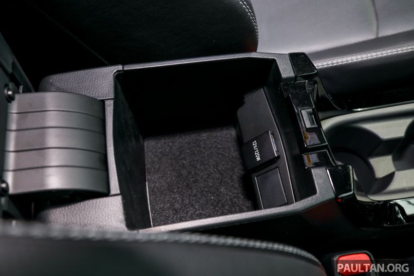 Toyota Corolla Cross rasmi dilancarkan di M’sia — dua varian, 1.8L dengan 139 PS/172 Nm, CVT, dari RM124k 1268667