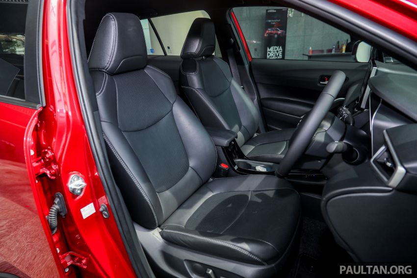 Toyota Corolla Cross rasmi dilancarkan di M’sia — dua varian, 1.8L dengan 139 PS/172 Nm, CVT, dari RM124k 1268692