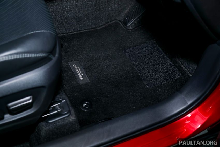 Toyota Corolla Cross rasmi dilancarkan di M’sia — dua varian, 1.8L dengan 139 PS/172 Nm, CVT, dari RM124k 1268698