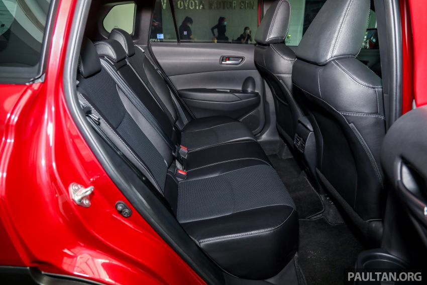 Toyota Corolla Cross rasmi dilancarkan di M’sia — dua varian, 1.8L dengan 139 PS/172 Nm, CVT, dari RM124k 1268706