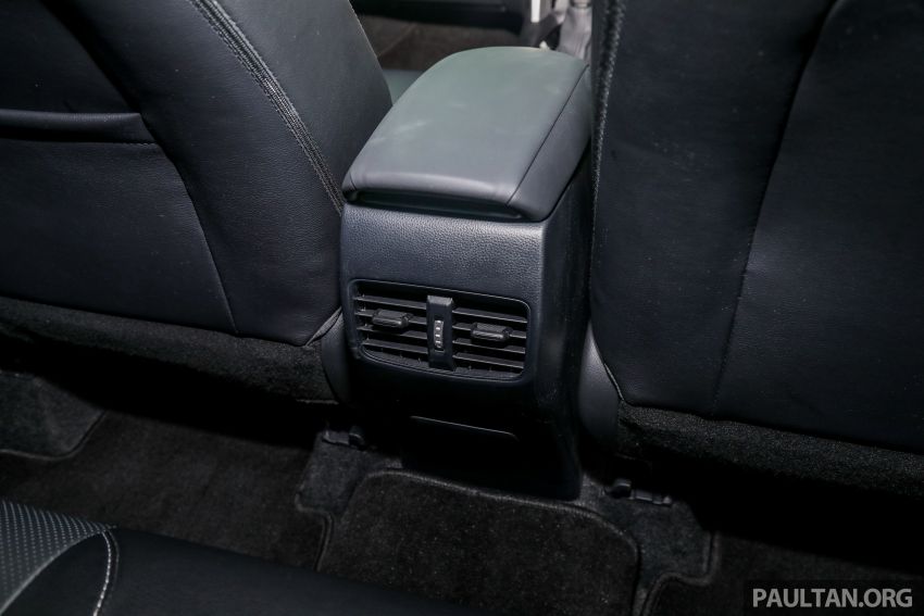 Toyota Corolla Cross rasmi dilancarkan di M’sia — dua varian, 1.8L dengan 139 PS/172 Nm, CVT, dari RM124k 1268712