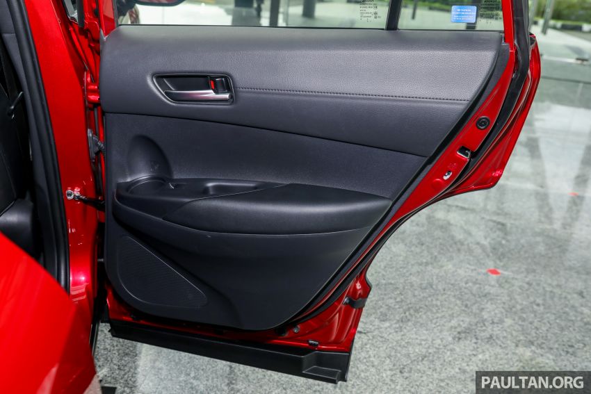 Toyota Corolla Cross rasmi dilancarkan di M’sia — dua varian, 1.8L dengan 139 PS/172 Nm, CVT, dari RM124k 1268717