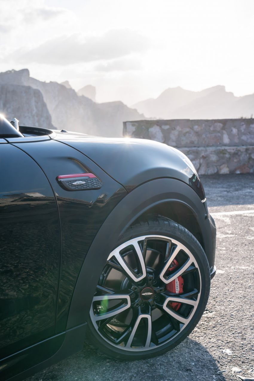 2021 MINI John Cooper Works debuts – new styling; 231 PS and 320 Nm; 0-100 km/h as low as 6.1 seconds 1278589