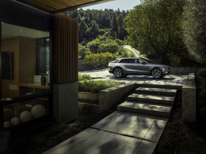 Cadillac Lyriq shown in production form; 340 hp/440 Nm single-motor RWD, 480 km range – from RM246k 1287266