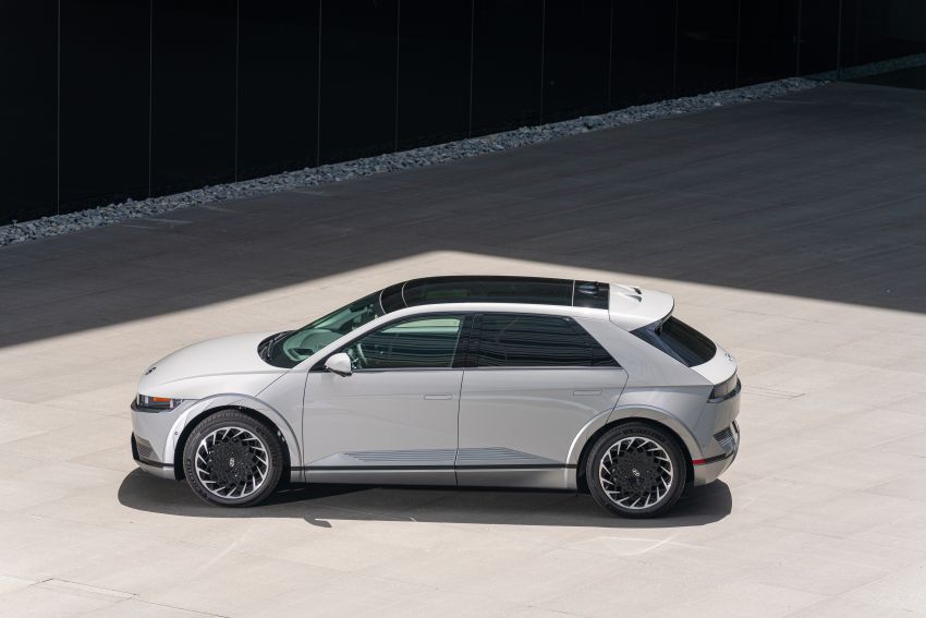 Hyundai Ioniq 5 for US market – 225 hp with RWD, 320 hp with AWD, 393 to 483 km range, on sale in autumn 1298267