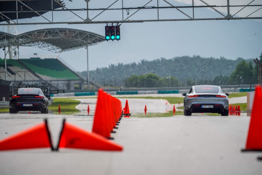 PANDU UJI: Porsche Taycan – kereta elektrik beremosi 1289624