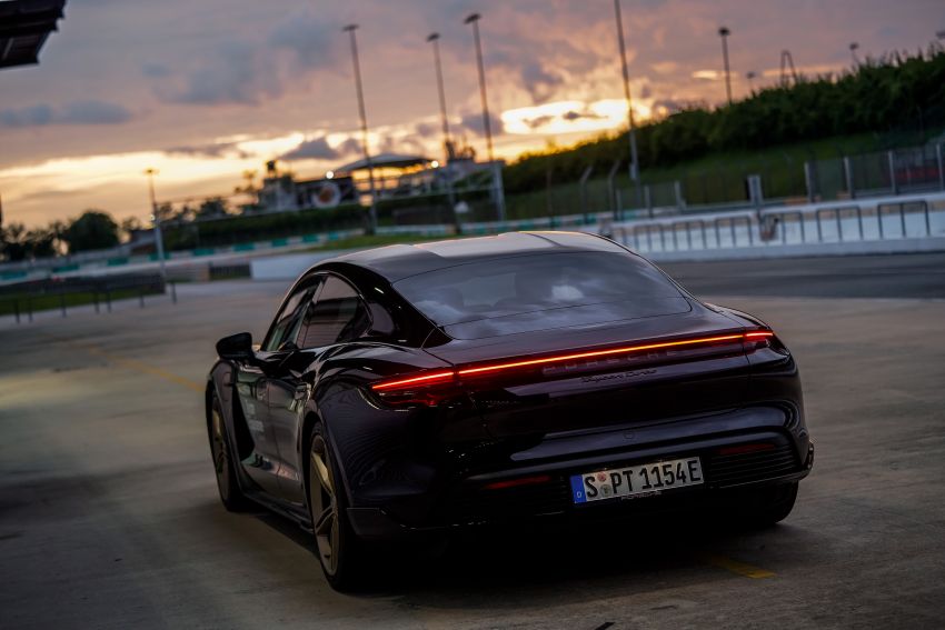 PANDU UJI: Porsche Taycan – kereta elektrik beremosi 1289633