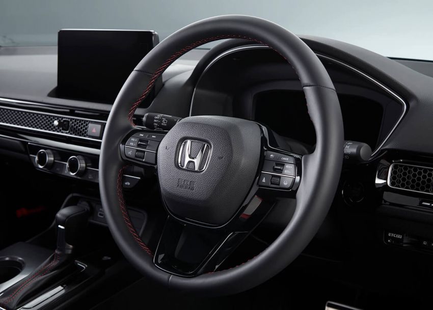 2022 Honda Civic Hatchback revealed with six-speed manual option; e:HEV hybrid and Type R coming 2022 1311377