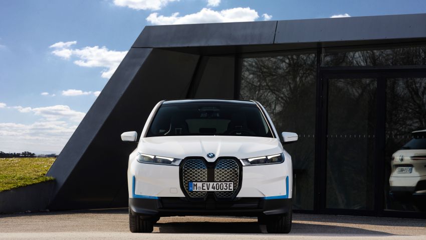 BMW iX fully detailed – power, range bumped slightly to up to 523 PS, 630 km; new M60 with over 600 PS 1301751