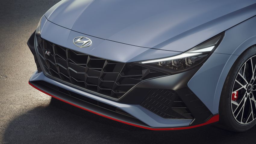 Hyundai Elantra N – 280 PS/392 Nm 2.0L turbo with manual or eight-speed DCT, 0-100 km/h in 5.3 seconds 1319095