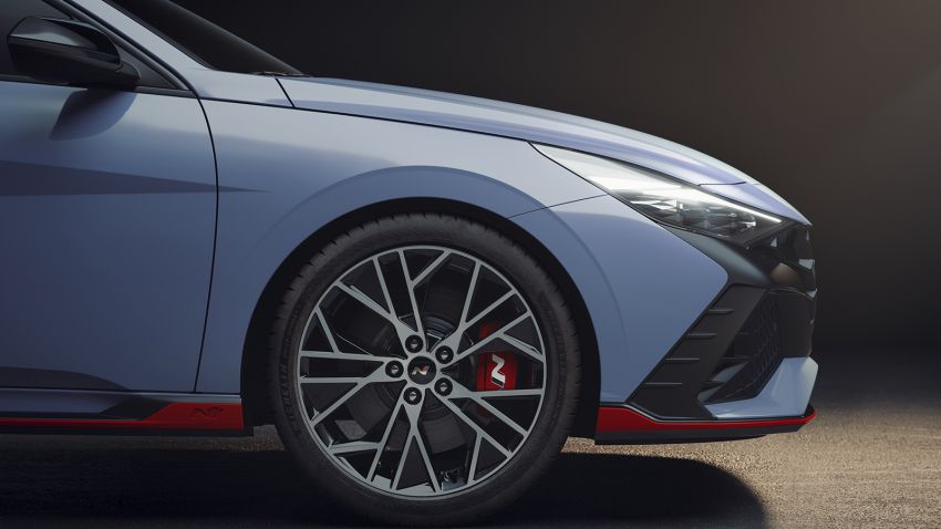 Hyundai Elantra N – 280 PS/392 Nm 2.0L turbo with manual or eight-speed DCT, 0-100 km/h in 5.3 seconds 1319092