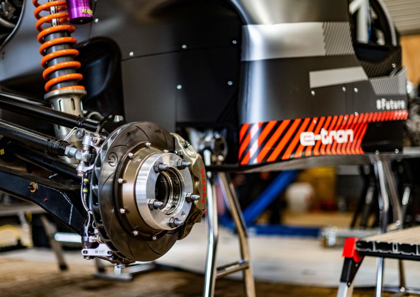 Audi RS Q e-tron – twin motor electric off-roader, TFSI engine to recharge battery; to race in 2022 Dakar Rally 1322881