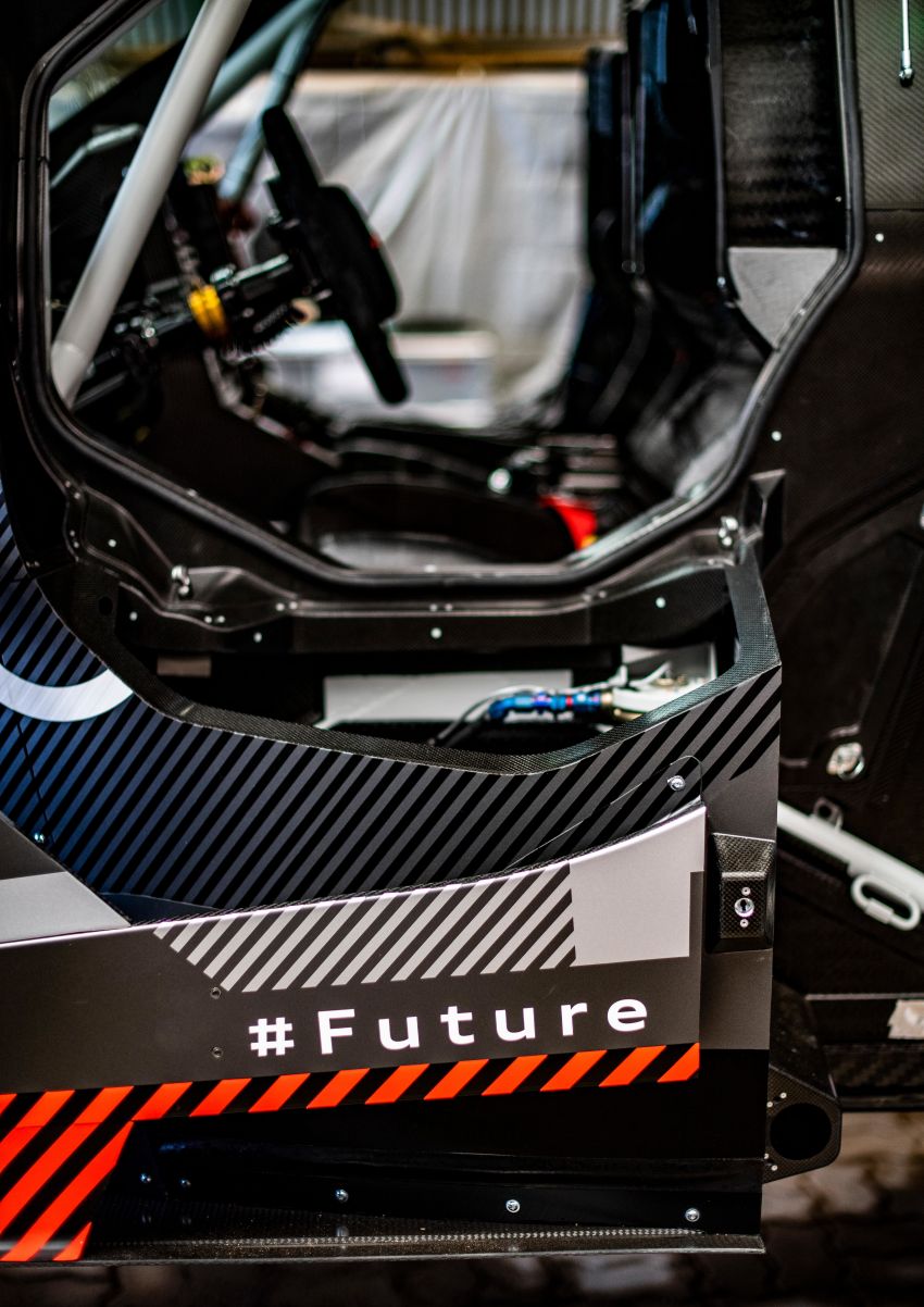 Audi RS Q e-tron – twin motor electric off-roader, TFSI engine to recharge battery; to race in 2022 Dakar Rally 1322841