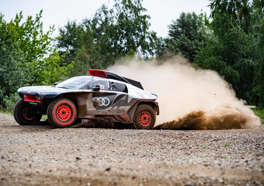 Audi RS Q e-tron – twin motor electric off-roader, TFSI engine to recharge battery; to race in 2022 Dakar Rally 1322859