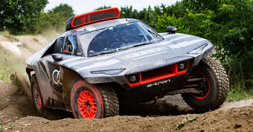 Audi RS Q e-tron – twin motor electric off-roader, TFSI engine to recharge battery; to race in 2022 Dakar Rally 1322862