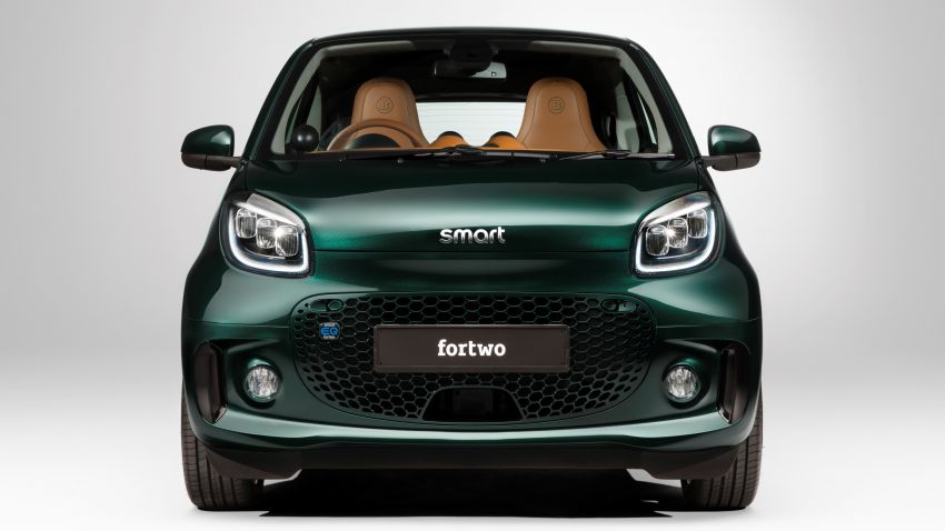 2021 smart EQ fortwo Racing Green Edition unveiled 1321799