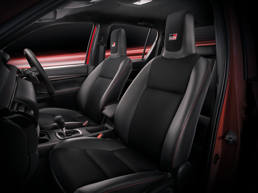 Toyota Hilux GR Sport dilancarkan di Thailand – ada versi <em>low-rider</em>, harga bermula RM113k, enjin 2.8L 1335424