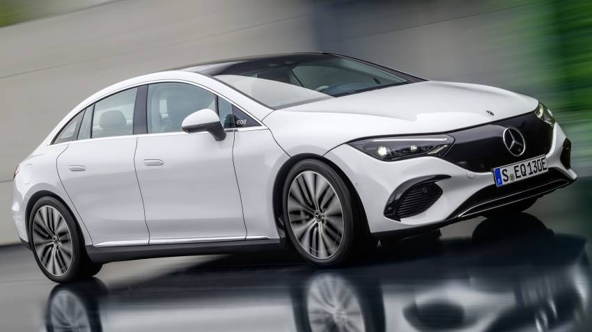 Mercedes-Benz EQE revealed – electric E-Class equivalent is a smaller EQS with 292 PS, 660 km range 1341410