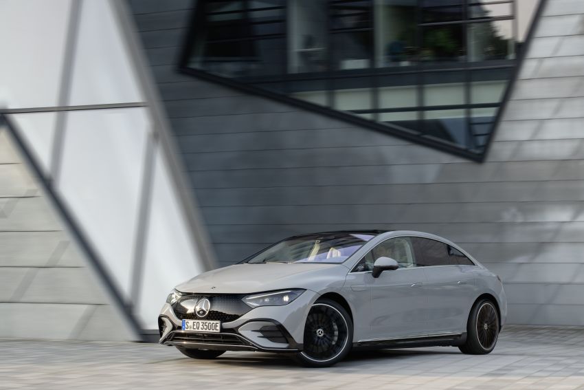 Mercedes-Benz EQE revealed – electric E-Class equivalent is a smaller EQS with 292 PS, 660 km range 1341425