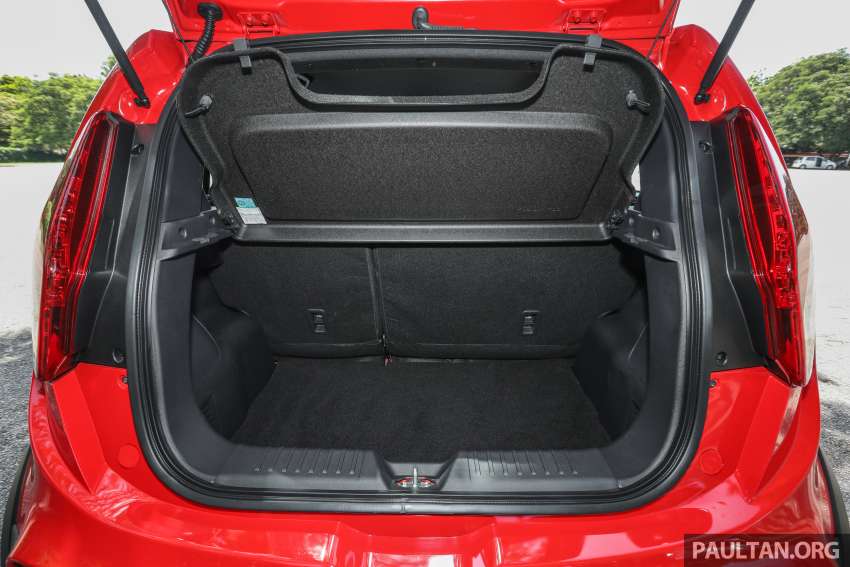 2022 Proton Iriz vs Persona facelifts – new Malaysian hatchback and sedan get compared side by side 1363957